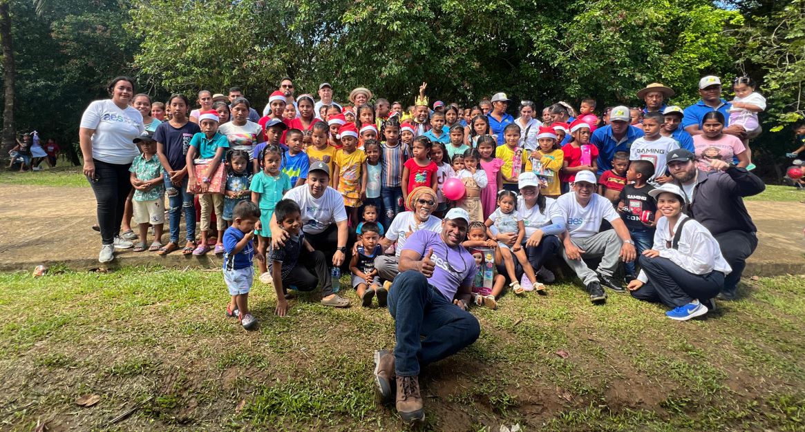 El Gusimo celebra su electrificacin: comunidades de Coln disfrutan de luz y esperanza en esta Navidad