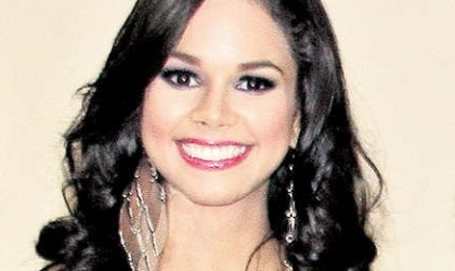 Renunci! Andrea Quintero a ser la princesa del Carnaval de la City 2013