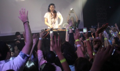 Fotos. Exitosa Presentacin de Steve Aoki en Isabella