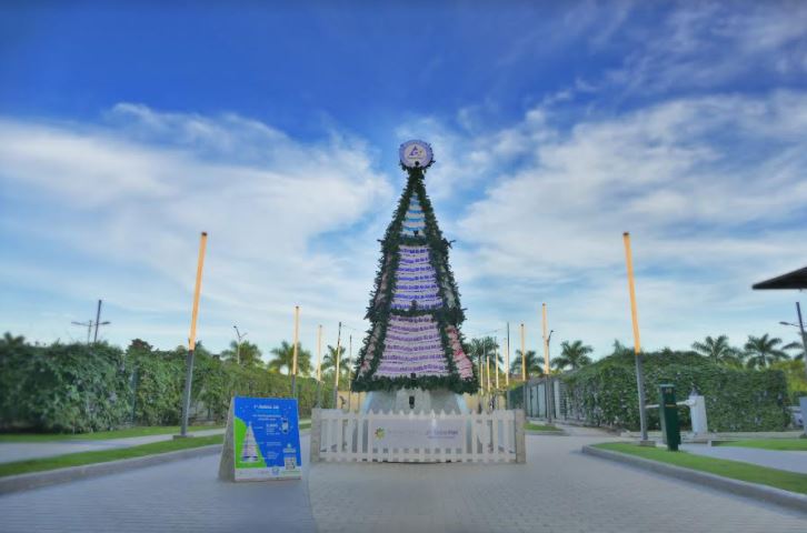 Primer rbol de Navidad de envases de Tetra Pak en Centroamrica