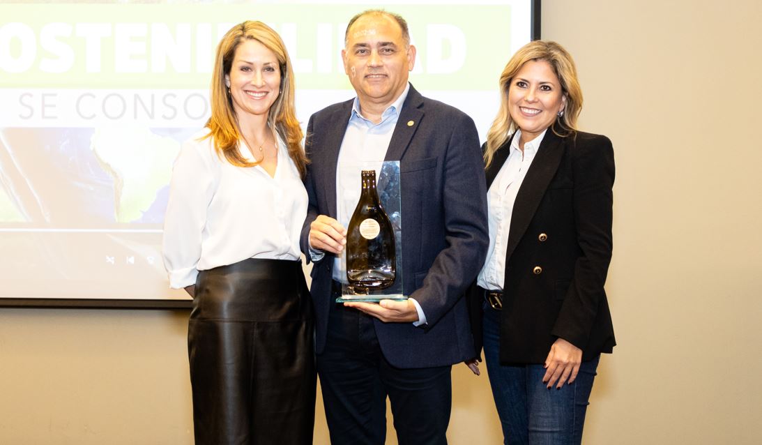Arcos Dorados es reconocida por su compromiso con la sostenibilidad en Panam