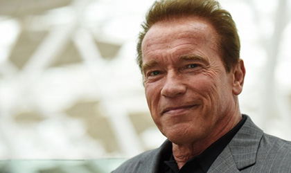 The Guest of Sanxingdui se prepara junto a Arnold Schwarzenegger