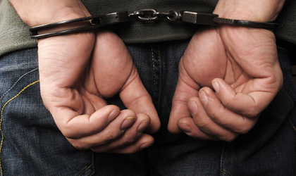 Es emitida orden de detencin contra hombre que intent introducir droga a La Joya