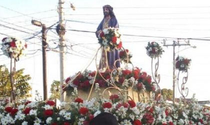 En Chitr celebran procesin de Atalayita