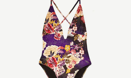 ZARA vuelve a los trajes de bao de talle alto