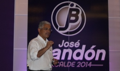 Jos Blandn expone la Realidad por un Panam Diferente