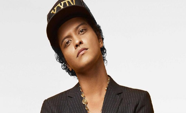 Bruno Mars se lleva 8 nominaciones en los American Music Awards