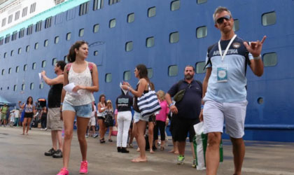 Llega a Coln el buque Zenith de la naviera Pullmantur Cruceros