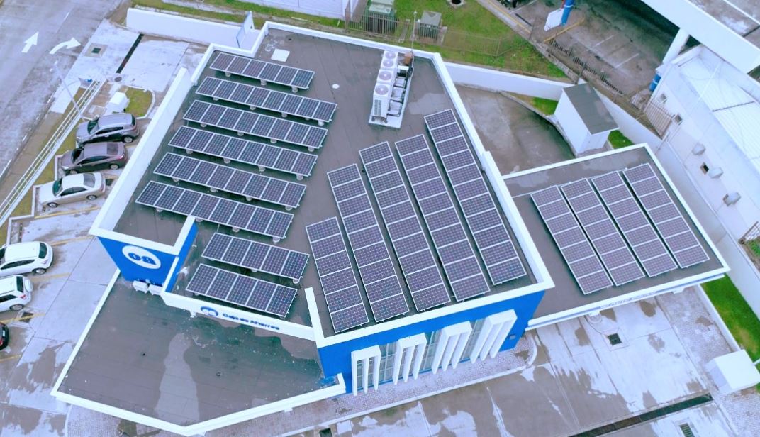 Caja de Ahorros, primer banco en la plaza en ofrecer financiamiento de paneles solares residenciales