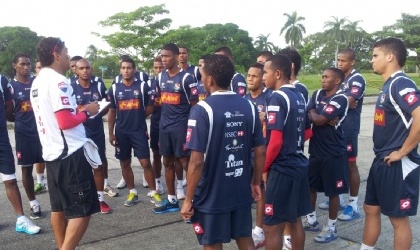 La selección estrenó ayer en la Calzada de Amador