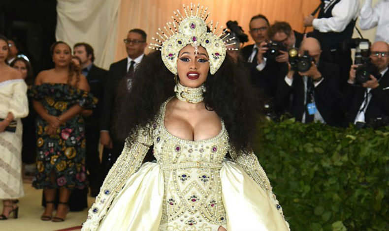 Cardi B lidera por segunda vez lista Hot 100 de Billboard