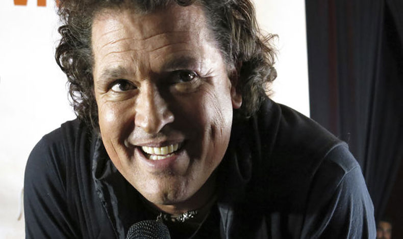 Carlos Vives disfrutar de Mundial con su pinta sensual