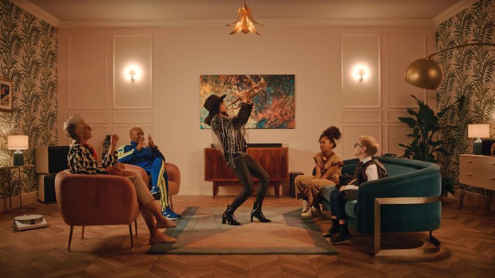 Life Unstoppable House of Surprises: un corto animado e inmersivo de una familia
