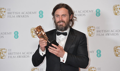 Casey Affleck le debe su papel en Manchester by the Sea a Matt Damon