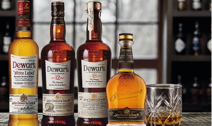 Whisky Dewar's realiza en Panam cata especial con su embajador Internacional