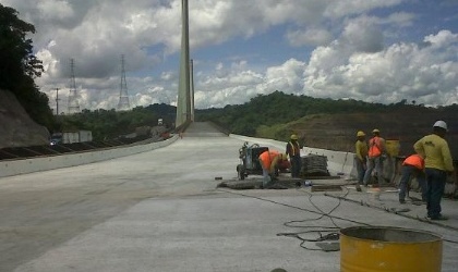 Cierre temporal de carriles en puente Centenario