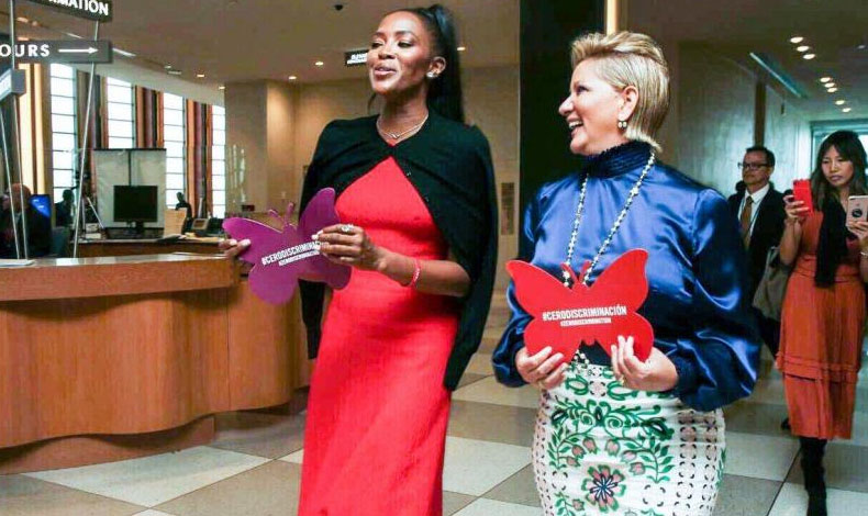 Naomi Campbell se suma al movimiento Cero Discriminacin