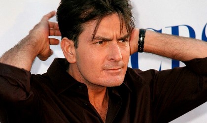 Charlie Sheen anunci que es portador de VIH