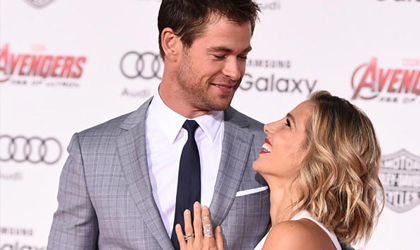 Chris Hemsworth tiene una gran deuda con su esposa