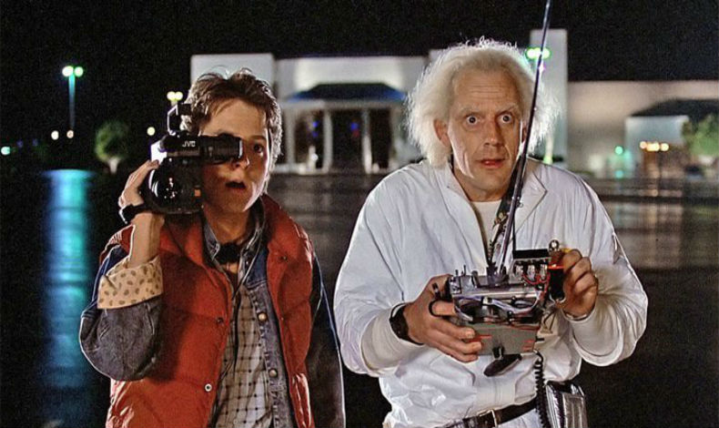 Christopher Lloyd desea hacer Regreso al Futuro 4