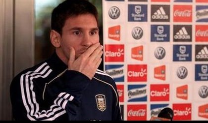 Messi al banquillo de los acusados, lo citan a declarar