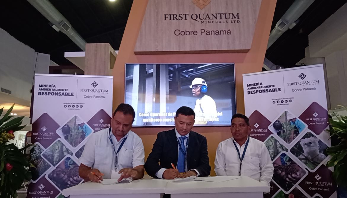 Cobre Panam firma convenio de cooperacin con Alas de Esperanza OBC y el Mariposario Cerro La Vieja
