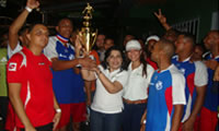 Los equipos Olympic Lyon  Mantenimiento Hpica, campeones de la Copa CODERE Amrica