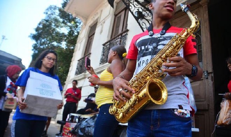 Concierto a favor a los damnificados del San Felipe