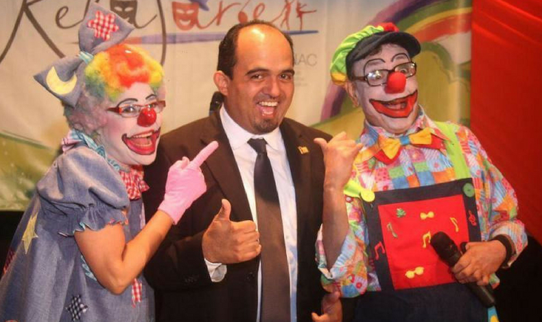 Juan Francisco Guerrero excede uso de data roaming