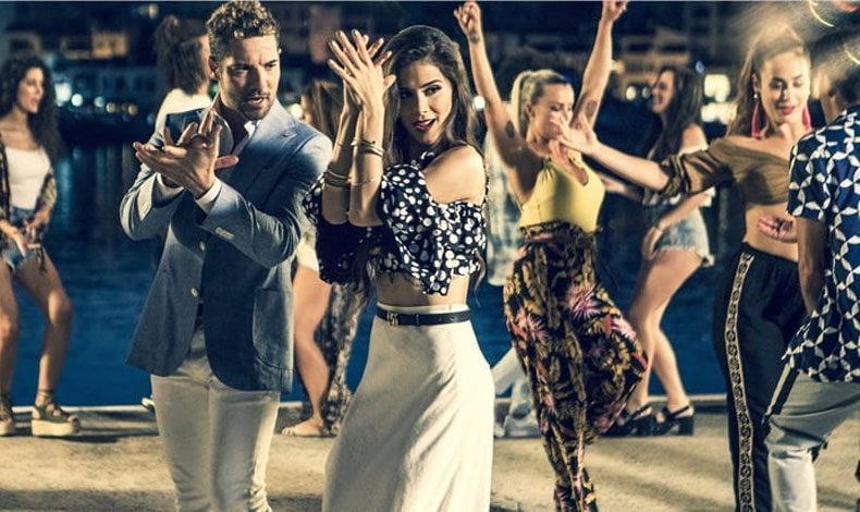David Bisbal present el videoclip de 'Perdn' junto a Greeicy