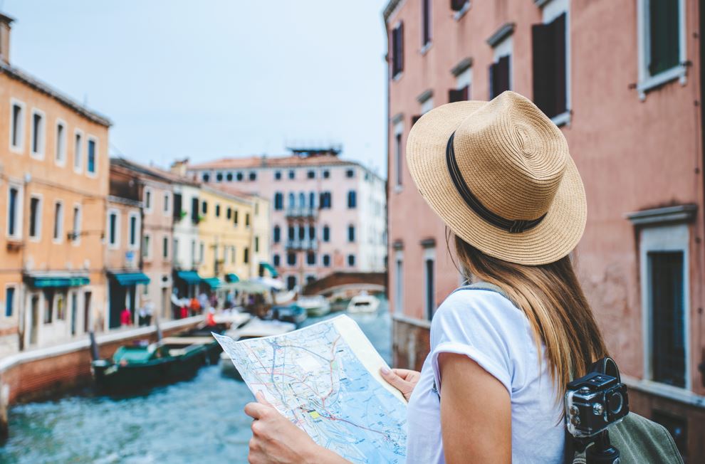 Qu eligen los jvenes de Latinoamrica a la hora de viajar?