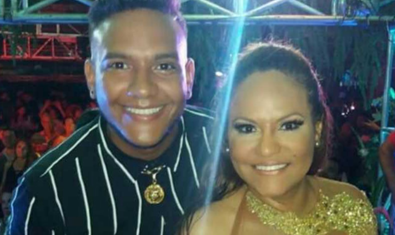 Diseador Alexis Vincent busca conquistar a las novias