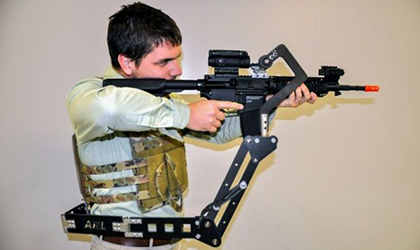Ejrcito de los Estados Unidos disea brazo robtico para cargar armas pesadas