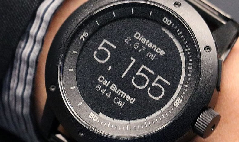 El Power Watch es un novedoso reloj inteligente