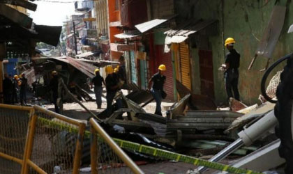 Alcalda de Panam inicia demolicin de estructura viejas