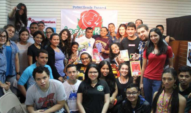Clau Read Books estar en Panam