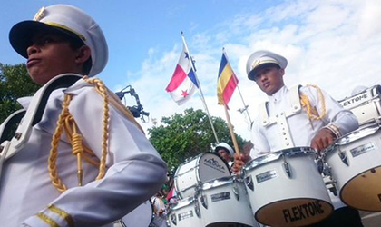 Estadio Maracan celebra con las bandas