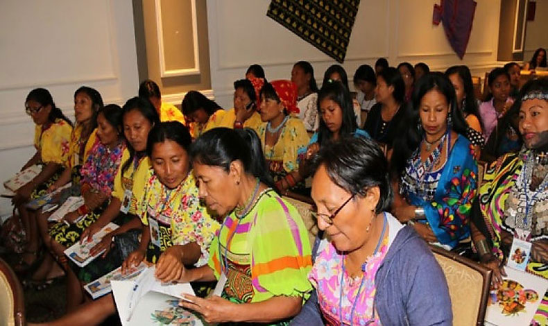 Mujeres indgenas de Panam participaron en foro