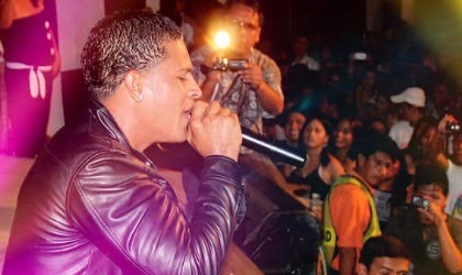 Arthur puso a vibrar con su romanticismo a Per