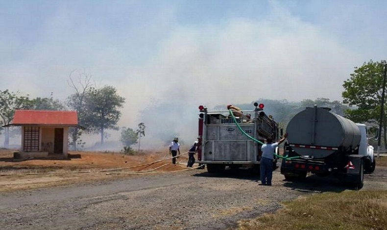 Fuego forestal arrasa con 18 hectreas