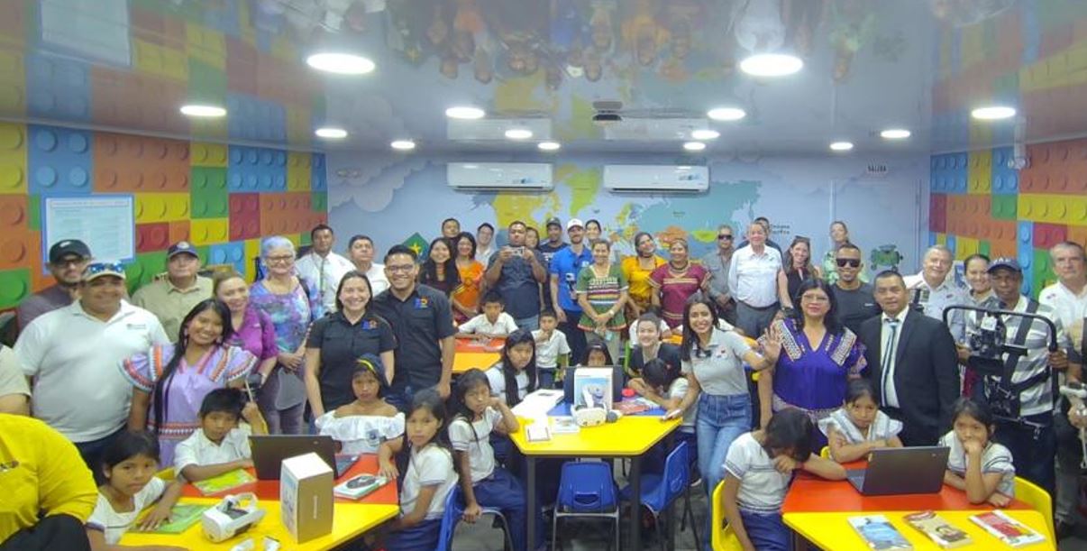 La Fundacin Terpel Panam inaugura la 1era Aula Interactiva de la Comarca Ngbe-Bugl y la 5ta en Panam