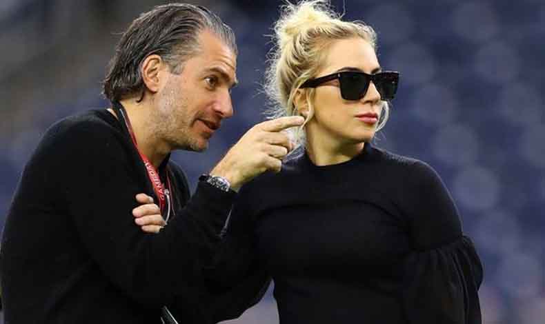 Lady Gaga y Christian Carino se ponen serios en su relación