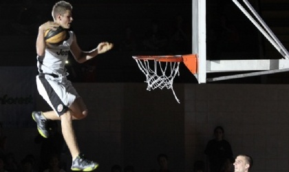 Fotos del show Game On en el Gimnasio Chino Panameo