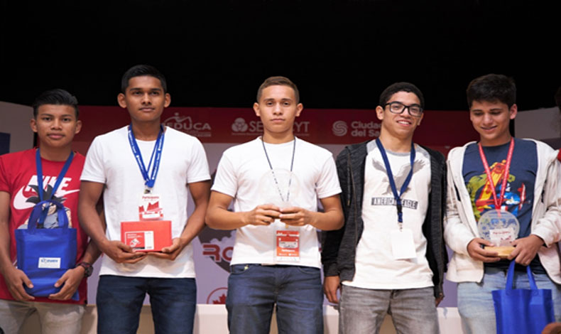 Estudiantes panameos viajarn a Canad para competir en RoboCup Internacional