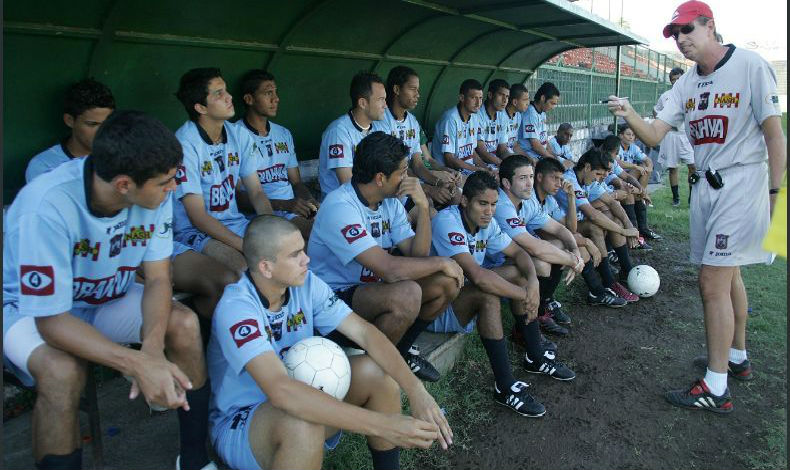 Gary Stempel acompaar a 