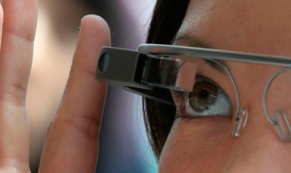 Google prohbe apps de reconocimiento de rostro para sus gafas