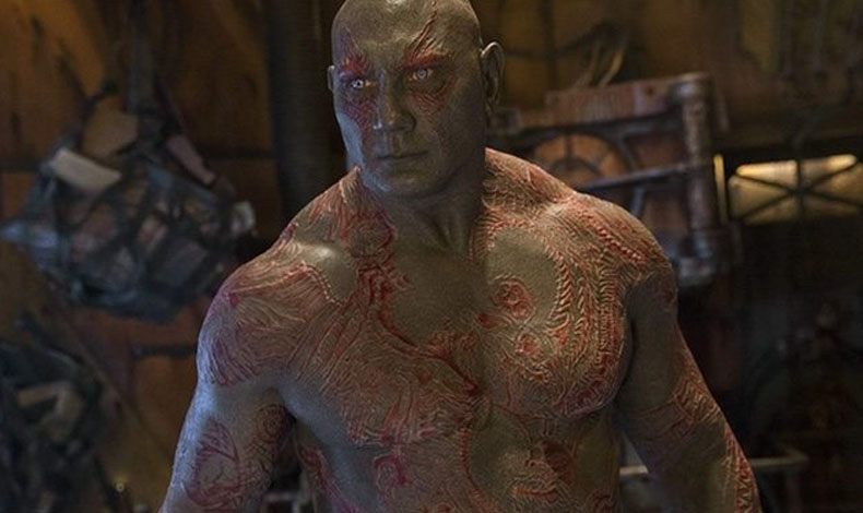 Dave Bautista defiende contundentemente a James Gunn