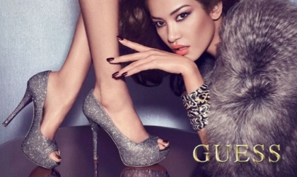 Glamourosa Coleccin de Accesorios Guess