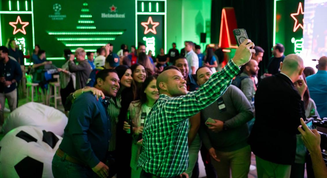 Heineken sorprende a verdaderos fanticos de la UEFA Champions League con una experiencia inolvidable en Panam