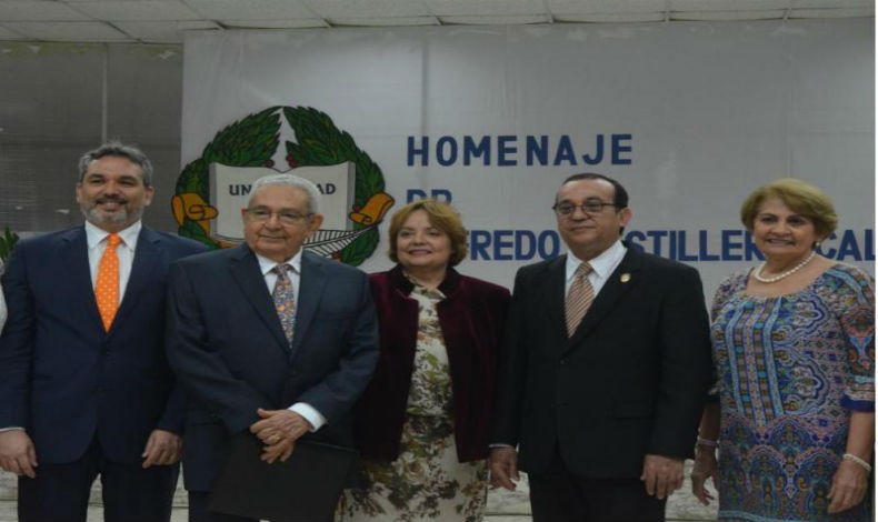 Homenajean al historiador Alfredo Castillero Calvo